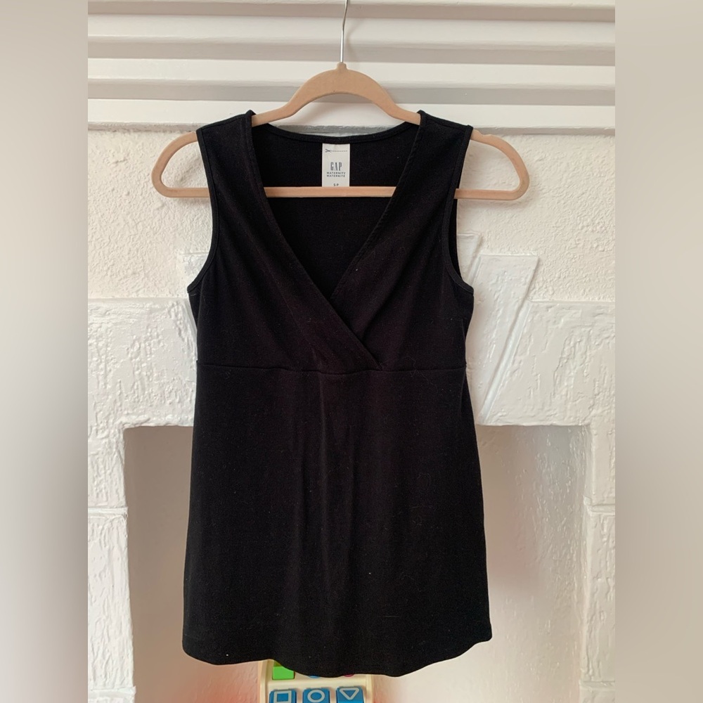 GAP Black Sleeveless V-Neck Nursing Tank